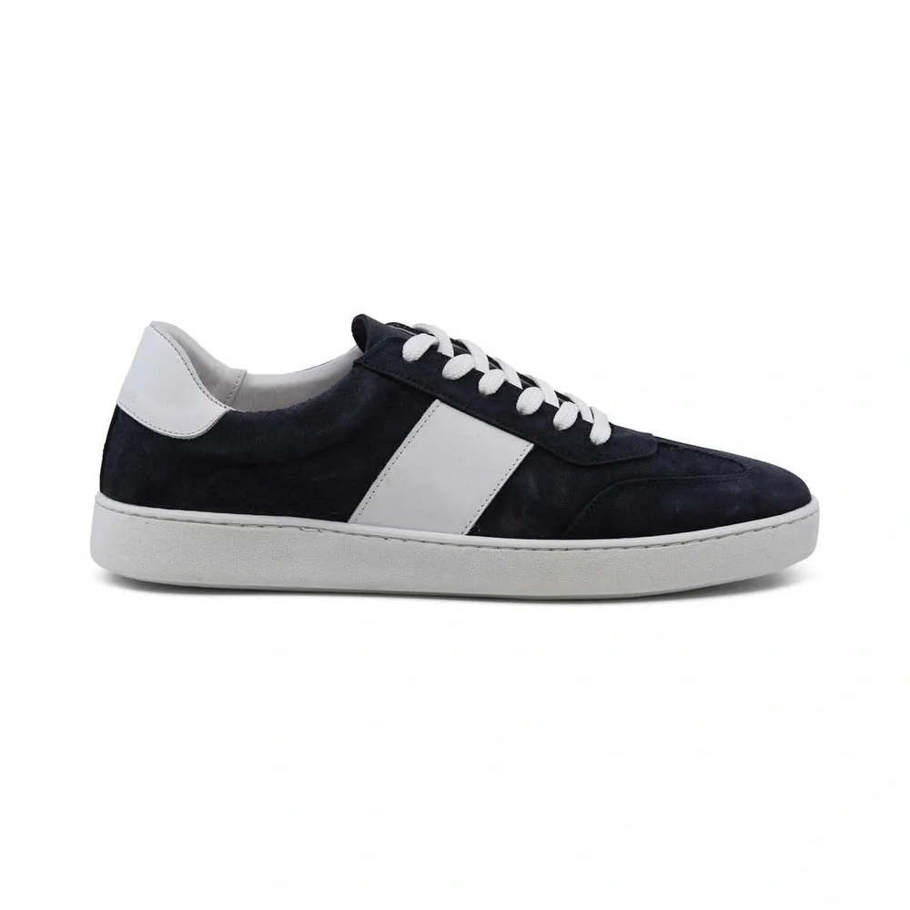 Junk De Luxe Black Lace-Up Low Top Sneakers Size USA 10 UK 9.5